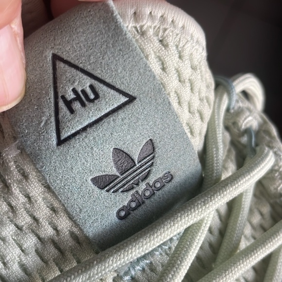 adidas sneakers - Picture 6 of 7